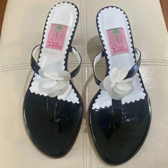 Lilly Pulitzer Thong Sandals with Kitten Heel Sz 8M - Picture 2 of 8